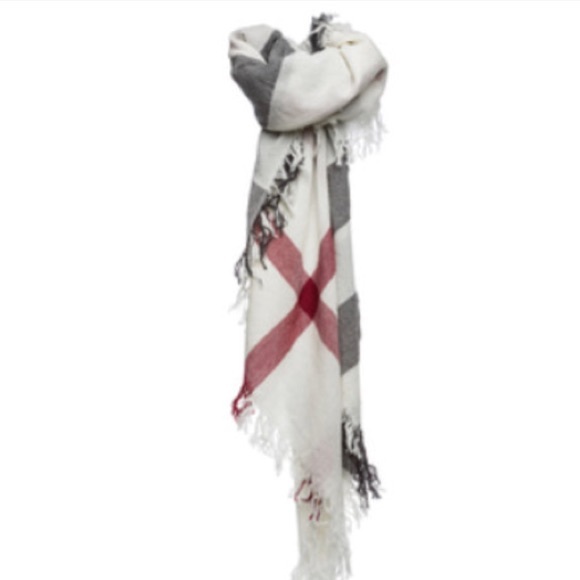 Burberry Merino Wool Blanket Scarf - Picture 3 of 12